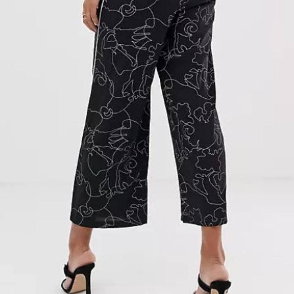 Parallel Lines Jumpsuit In Abstract Print - image 6